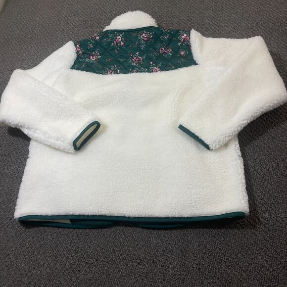 Vineyard Vines White and Green Sherpa Jacket - Picture 5 of 8